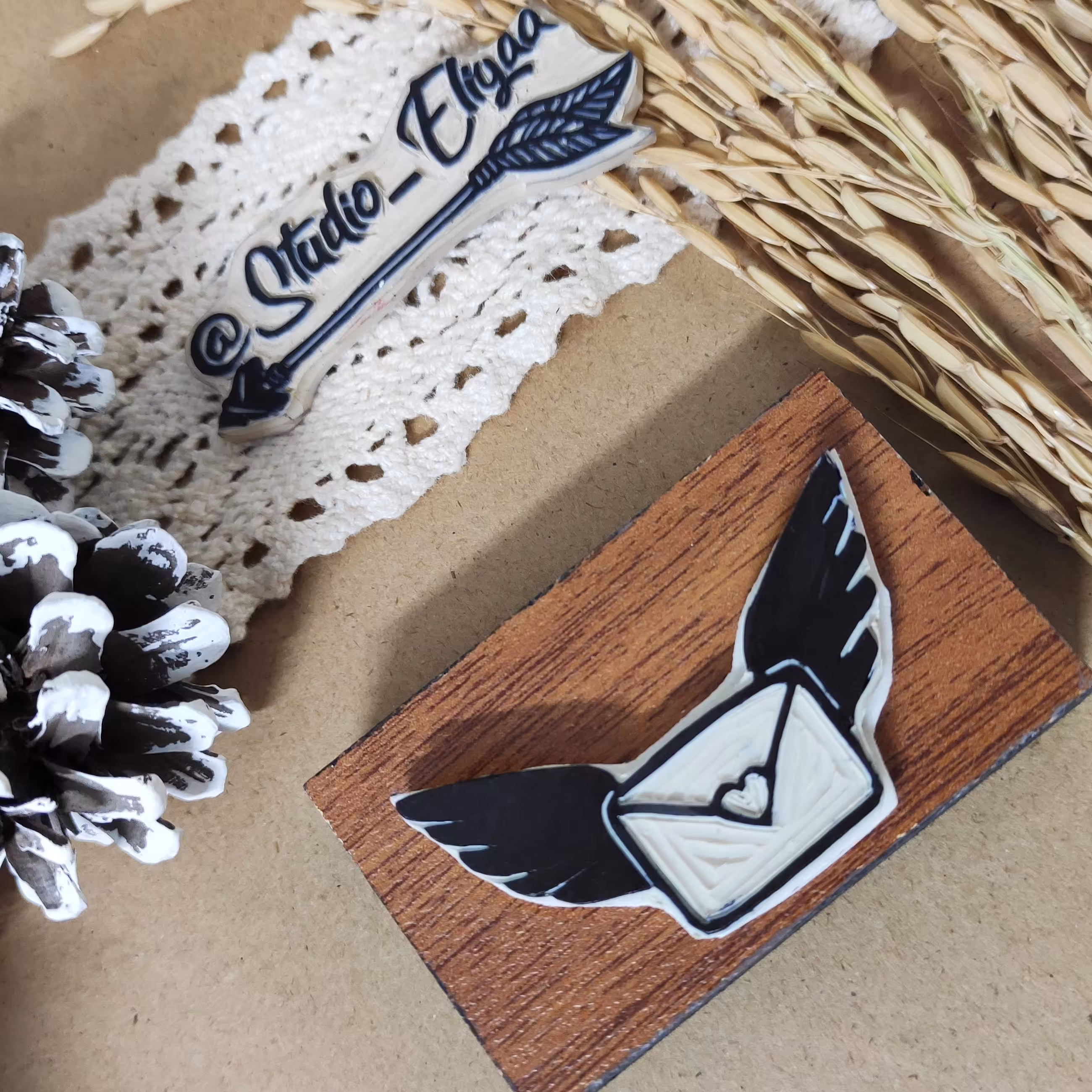 مهر دستساز پاکت بالدار