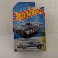 ماکت ماشین فلزی هاتویلیز LAYIN LOWRIDER آبی متالیک آسمانی 