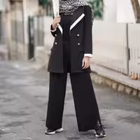 کت و شلوار مزون دوز مغزی دوزی شده جنس کرپ مازراتی درجه یک 