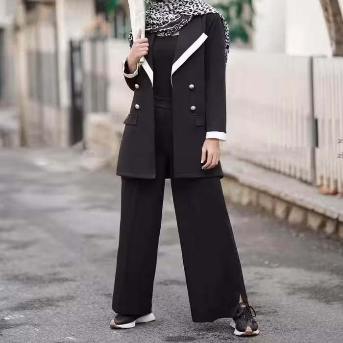 کت و شلوار مزون دوز مغزی دوزی شده جنس کرپ مازراتی درجه یک 