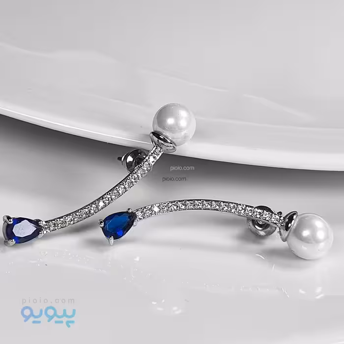 گوشواره مرواریدی با نگین آبی