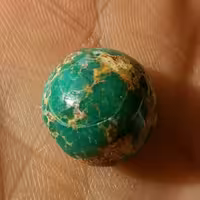 نگین فیروزه نیشابور بسیار خوشرنگ و خاص 100 در 100 طبیعی دیدنییییی تراش دامله