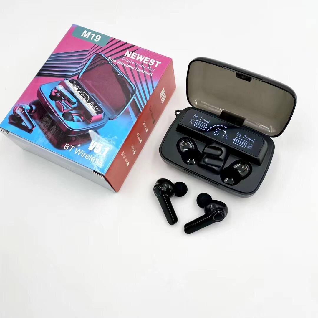 ایرپاد M19 دارای پاوربانک اظطراری و چراغ قوه قوی کیفیت عالی صفحه نمایش LCD