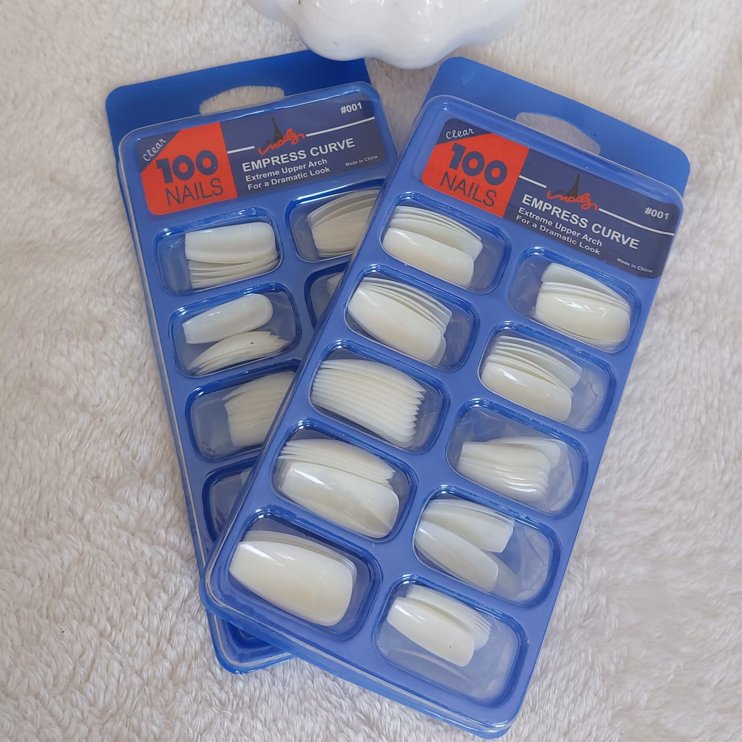 ناخن مصنوعی