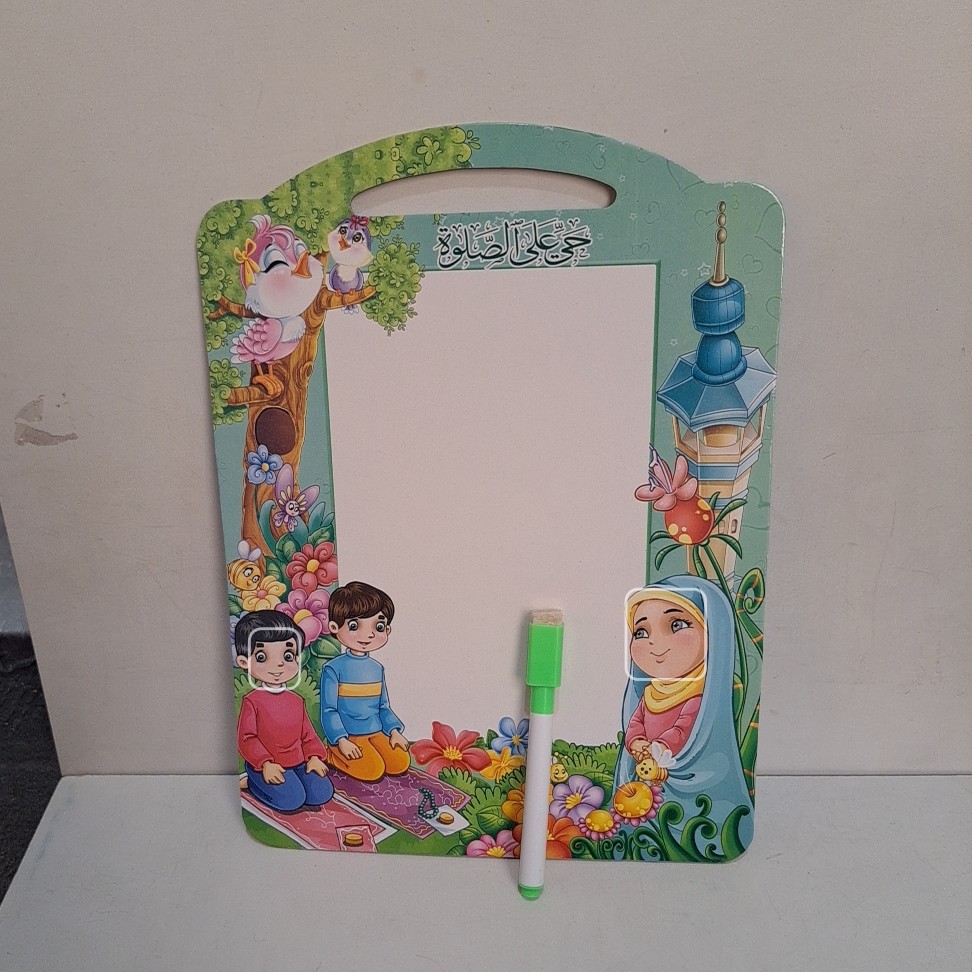 تخته شاسی ماژیکی وایت برد اندازه 30 در 20 با طرح نماز و گلدسته مذهبی 