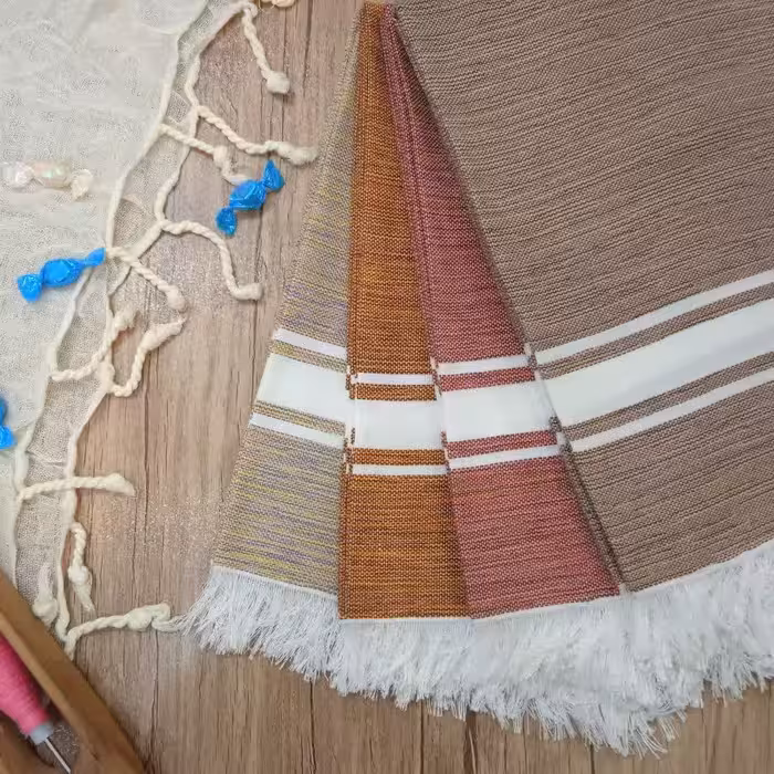 حوله نخی دستبافت باکیفیت طرح 3