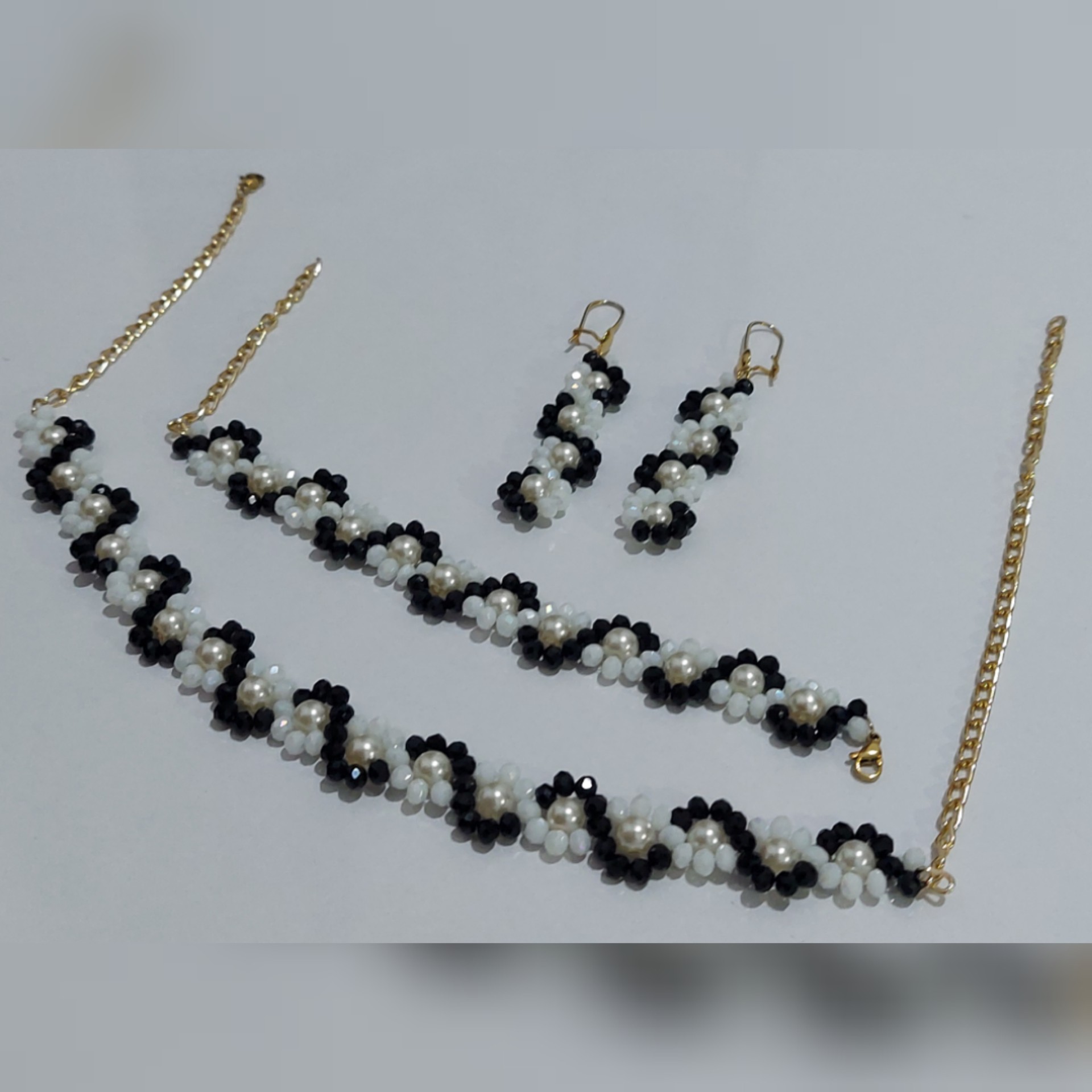 ست فوق العاده شیک و مجلسی کریستالی و مرواریدی رنگ ثابت