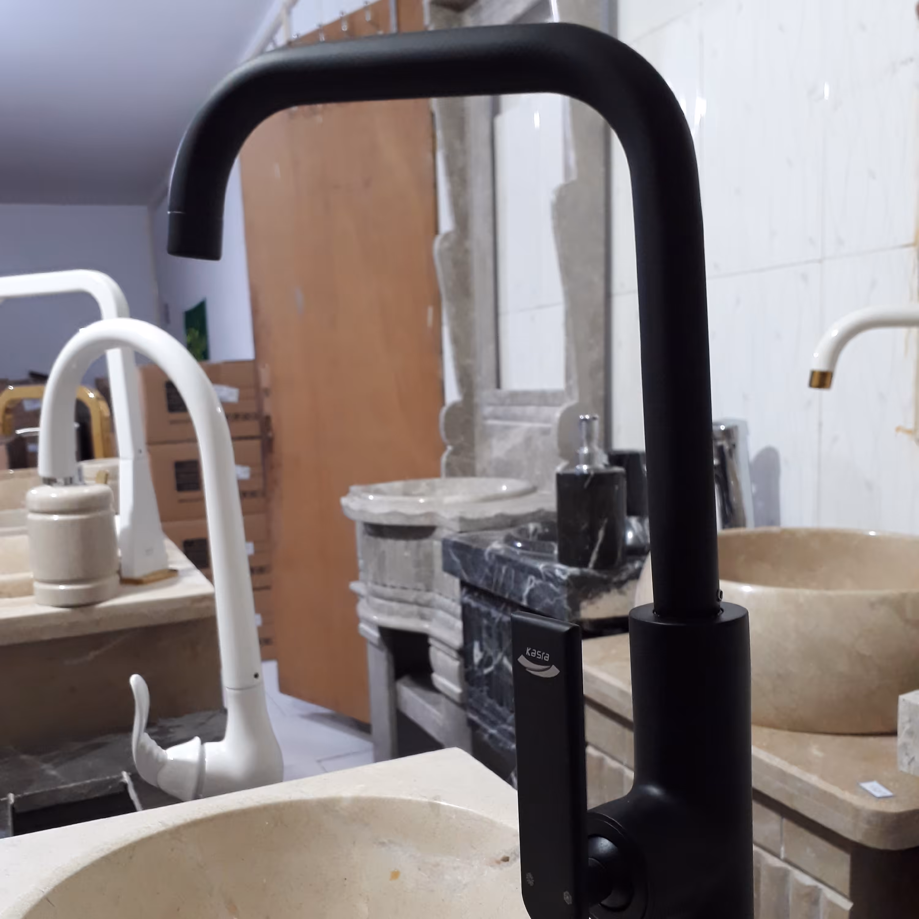 شیرالات  دست کامل برند کسری و طلاییه و جزیره با هفت ساا گارانتی تعویض مدل و رنگ های متنوع تحویل ب صورت پس کرایه و باربری