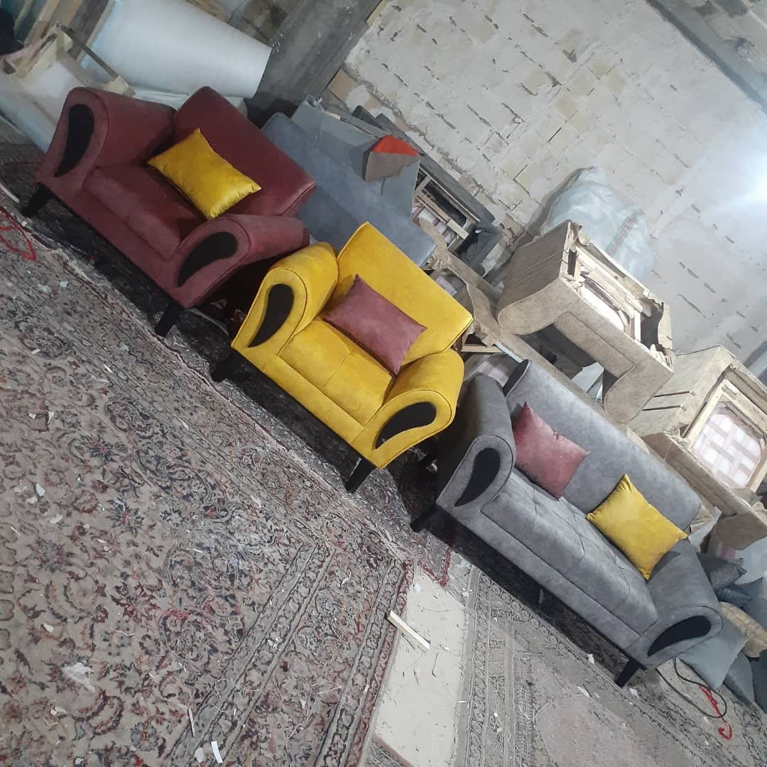 مبل اسکارلت اشکی (ارسال با باربری و هزینه ارسال با مشتریست)