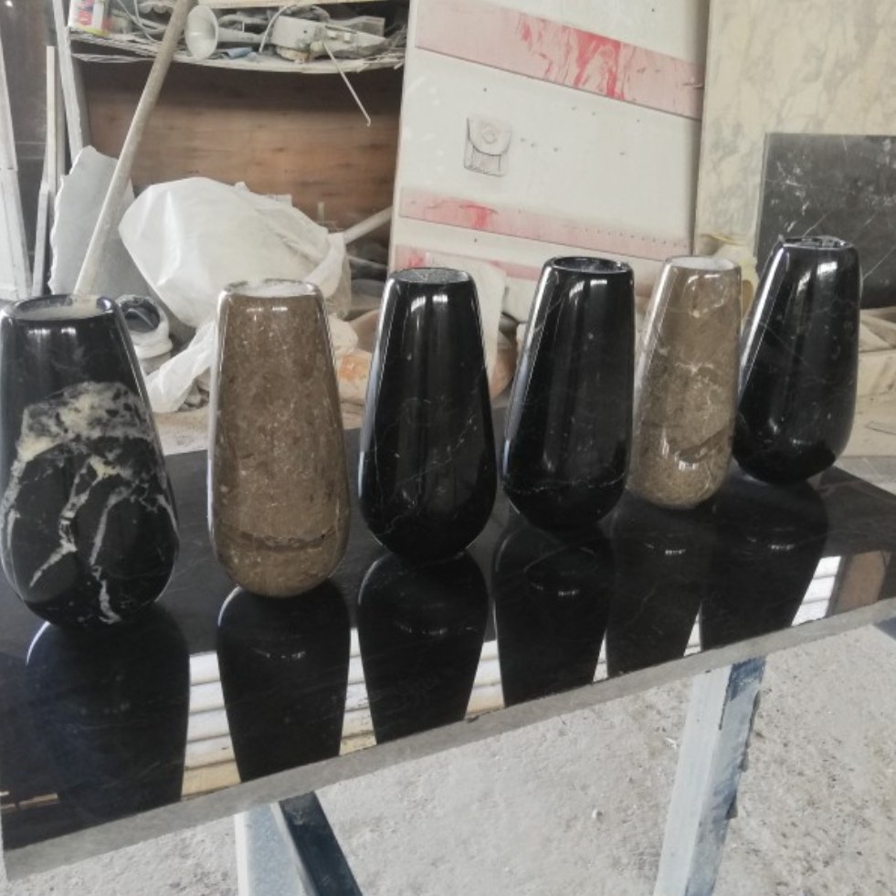 گلدان سنگی