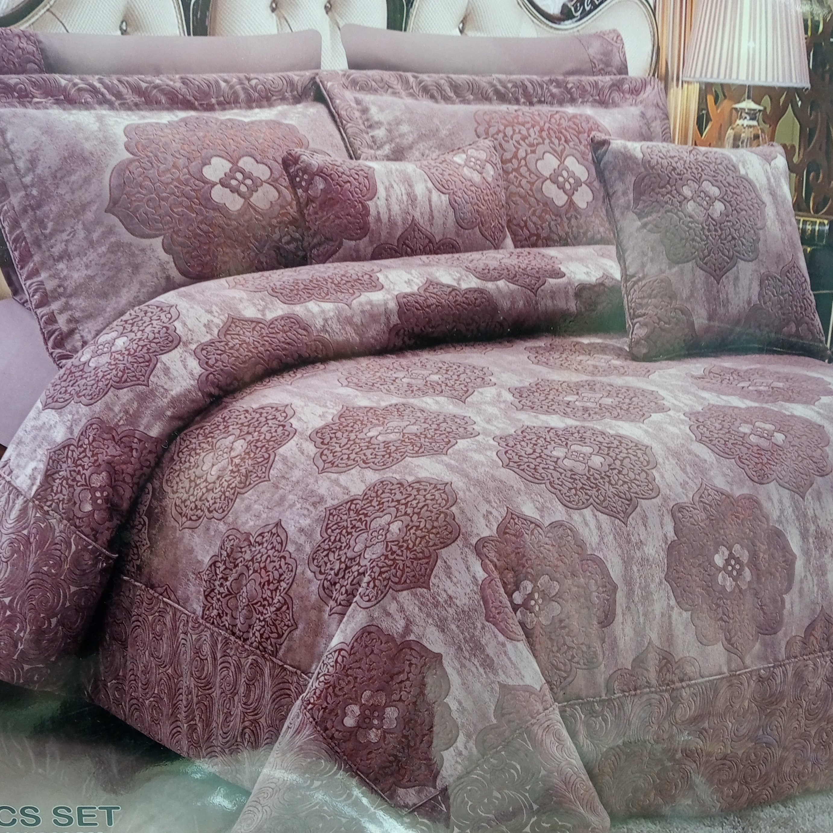 روتختی مخمل لاویتا مدل Leon وارداتی دونفره 8 تیکه........