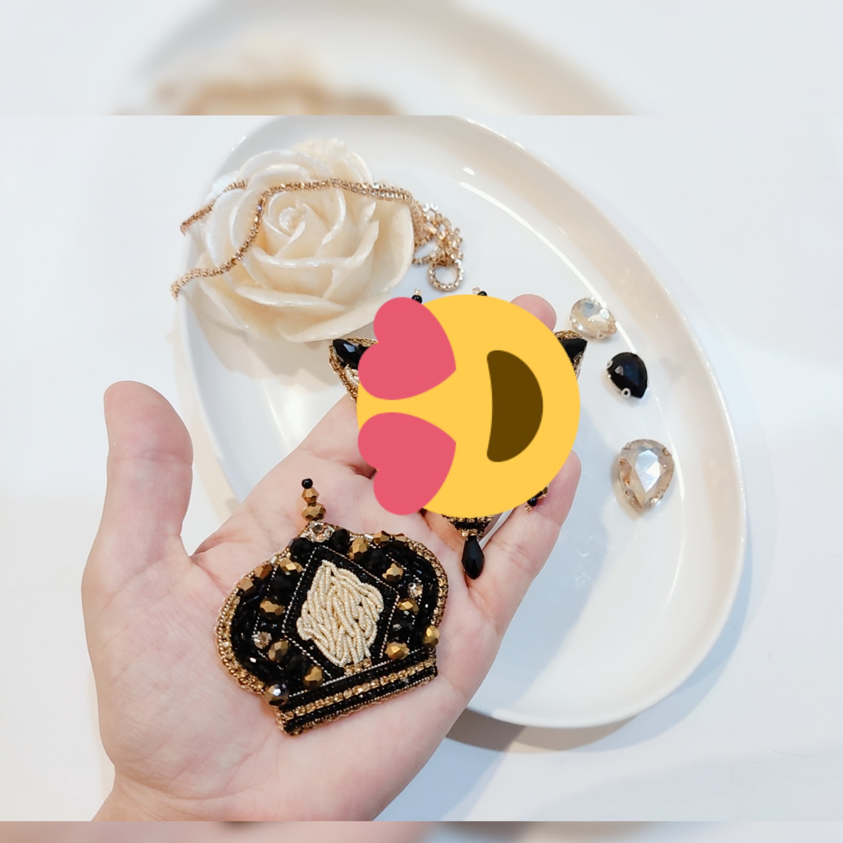 گلسینه تاج جواهردوزی