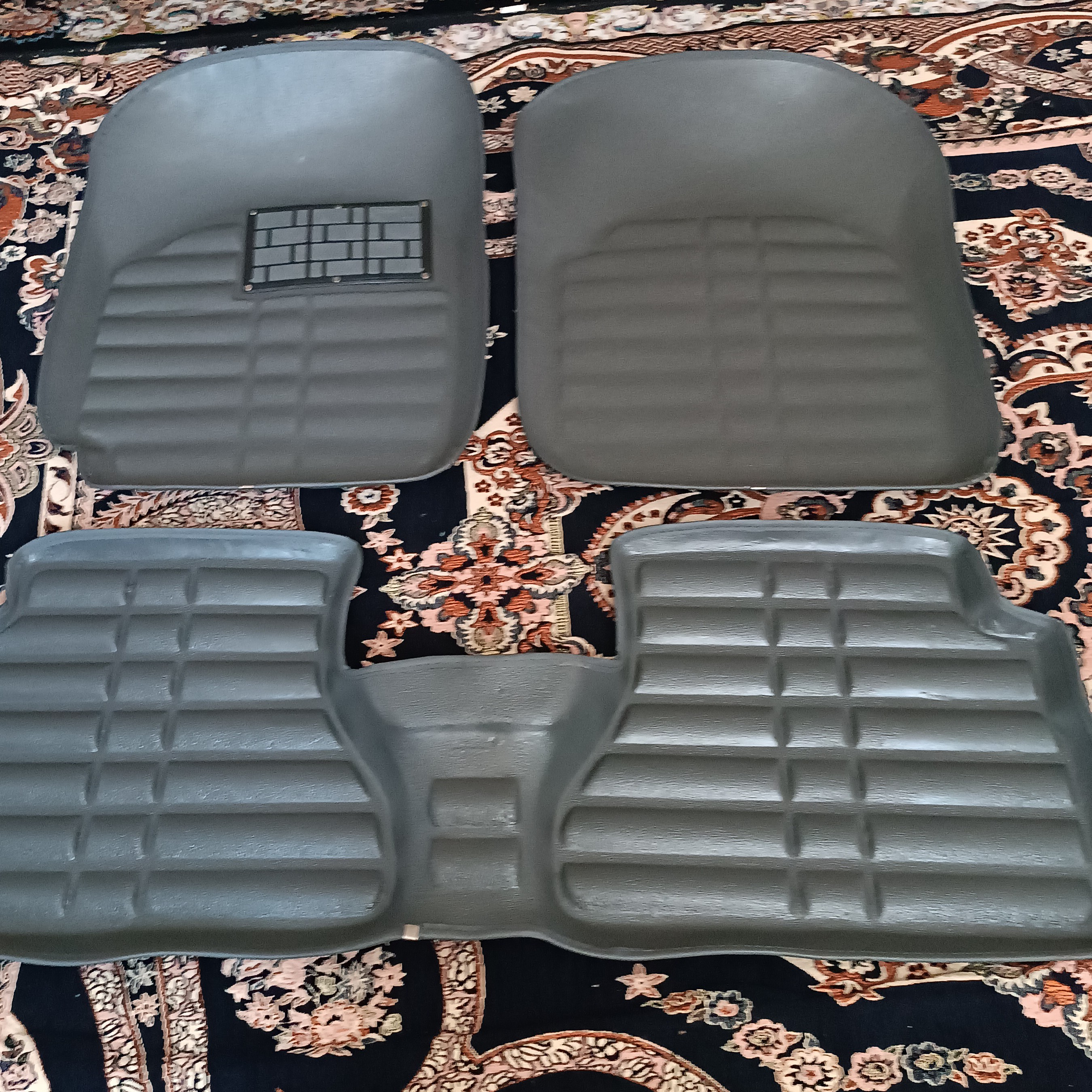 کفپوش سه بعدی پراید صبا131.132چرمی پشت موکت باکیفیت عالی باضمانت یکسال
