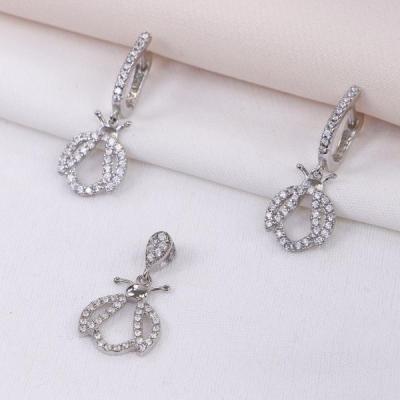 نیمست نقره مدل کفشدوزک طرح و قالب طلا کد 1644