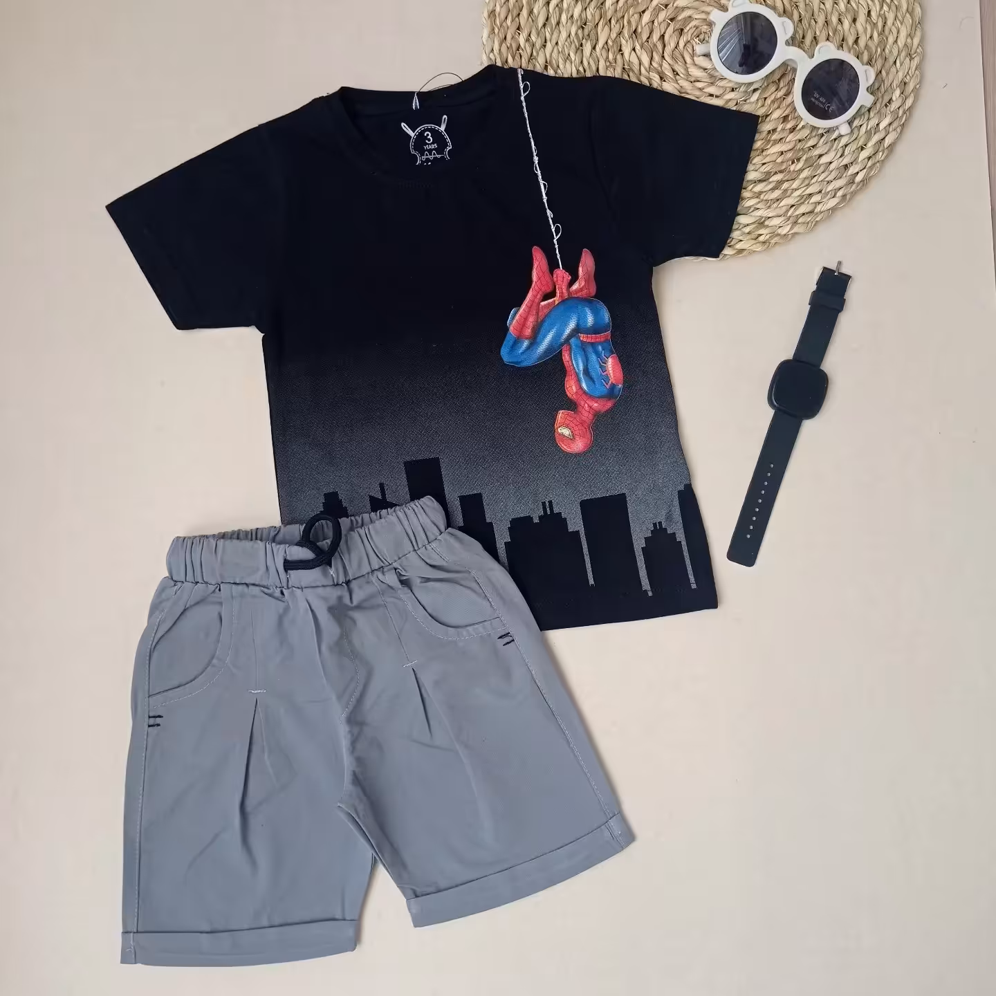 تیشرت وشلوارک بیرونی پسرانه طرح مرد عنکبوتی پرطرفدار