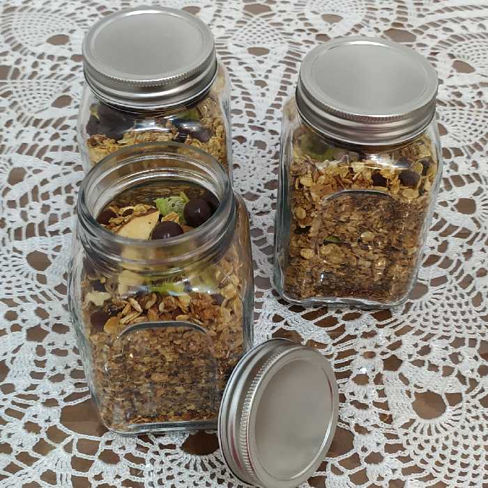 گرانولا خانگی کاملاً رژیمی بدون شکر و روغن