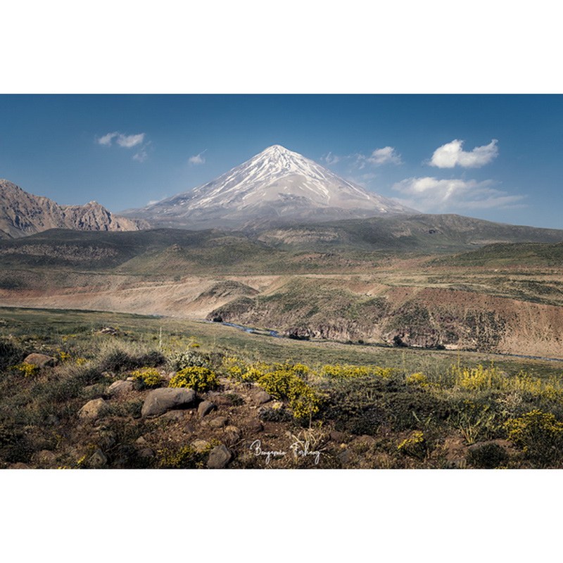 تابلو شاسی کد benpics-0005 (ابعاد 70x50 - شاسی 8 میل-کاغذ سیلک-اصالت تصویر) 