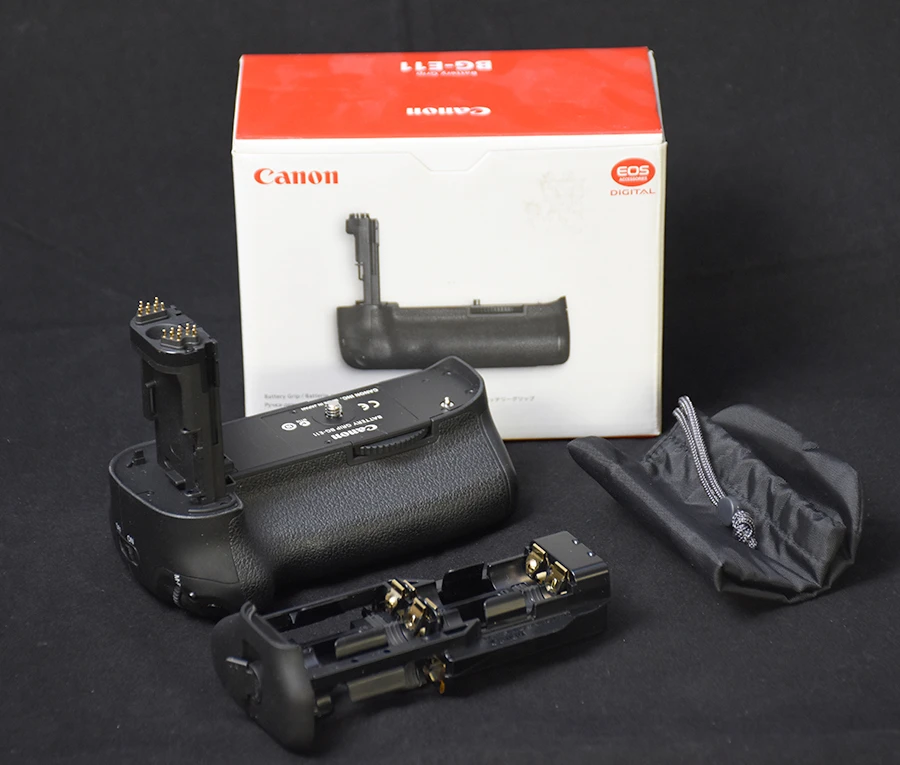 باتری گریپ Canon BG-E11 دست دوم