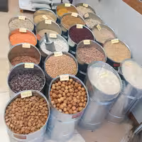 چشم بلبلی درجه یک بابرندطراوت صابریان دربسته های 5کیلویی