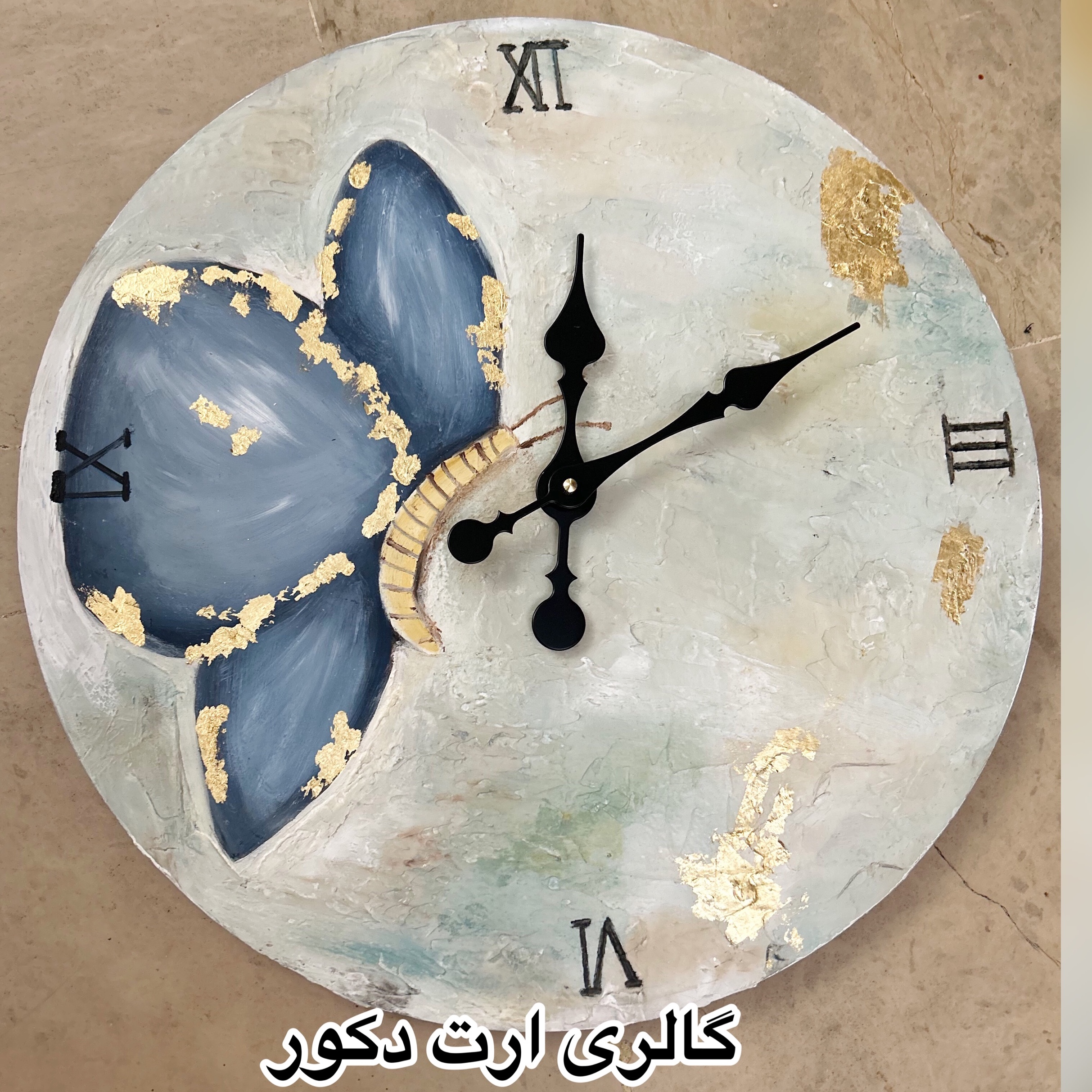 ساعت دیواری ورق طلا