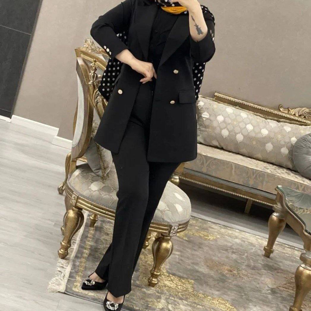 کت و شلوار نگین دار مشکی جنس کرپ با کیفیت عالی و خنک