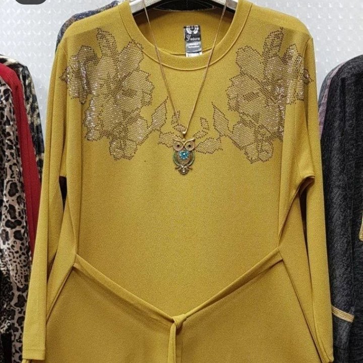 تونیک زنانه جنس کرپ شنی باکشسانی عالی در رنگهای متنویو زیبا تاسایز 54/52 کمربند دار جلوی سینه سنگکاری شده تنخور عالی