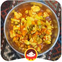 ترشی گوجه فرنگی خانگی در ظرف 1000گرمی تهیه شده از مواد تازه 