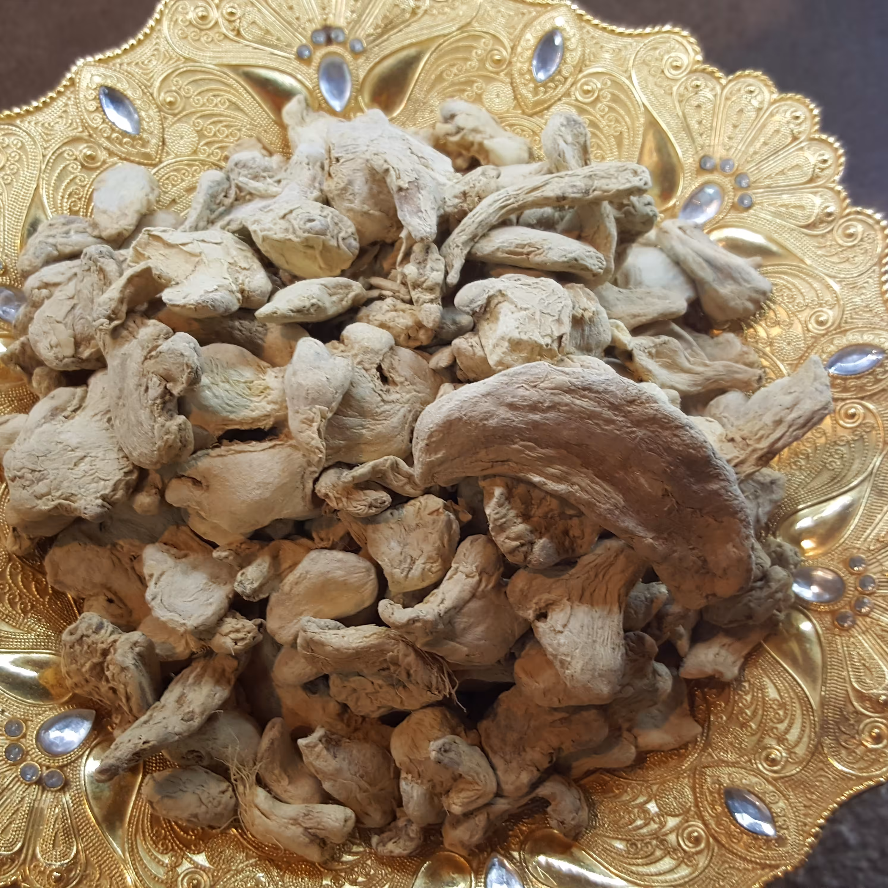 زنجبیل قلمی تازه و درجه یک(100گرم)