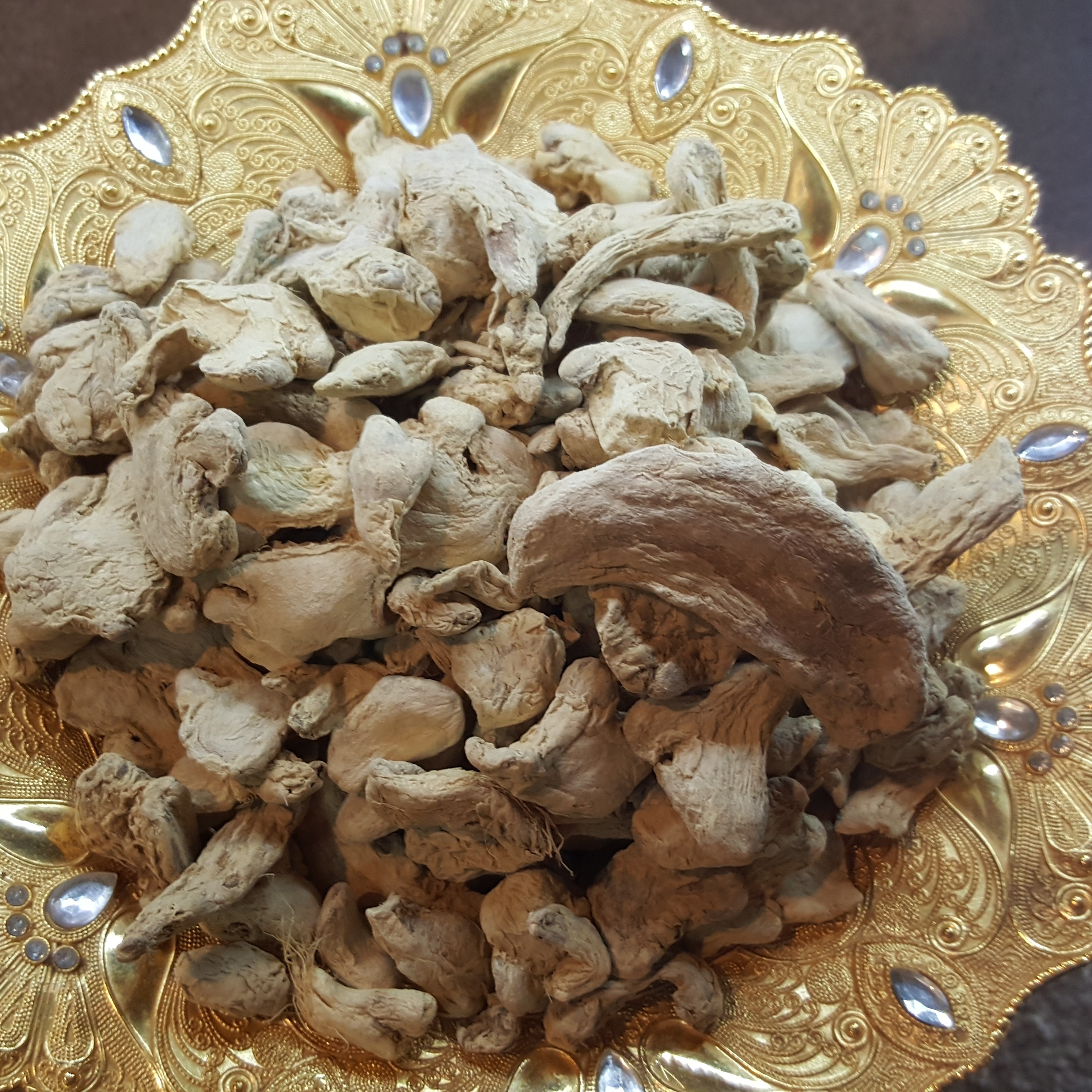 زنجبیل قلمی تازه و درجه یک(100گرم)