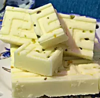 بستنی خشک سنتی مخصوص (سوغات سنتی تبریز) 