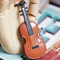 فندک جاسوییچی  گیتار  گازی شعله شمعی بسیار زیبا و شیک مناسب کلکسیون و نوازنده های عزیز