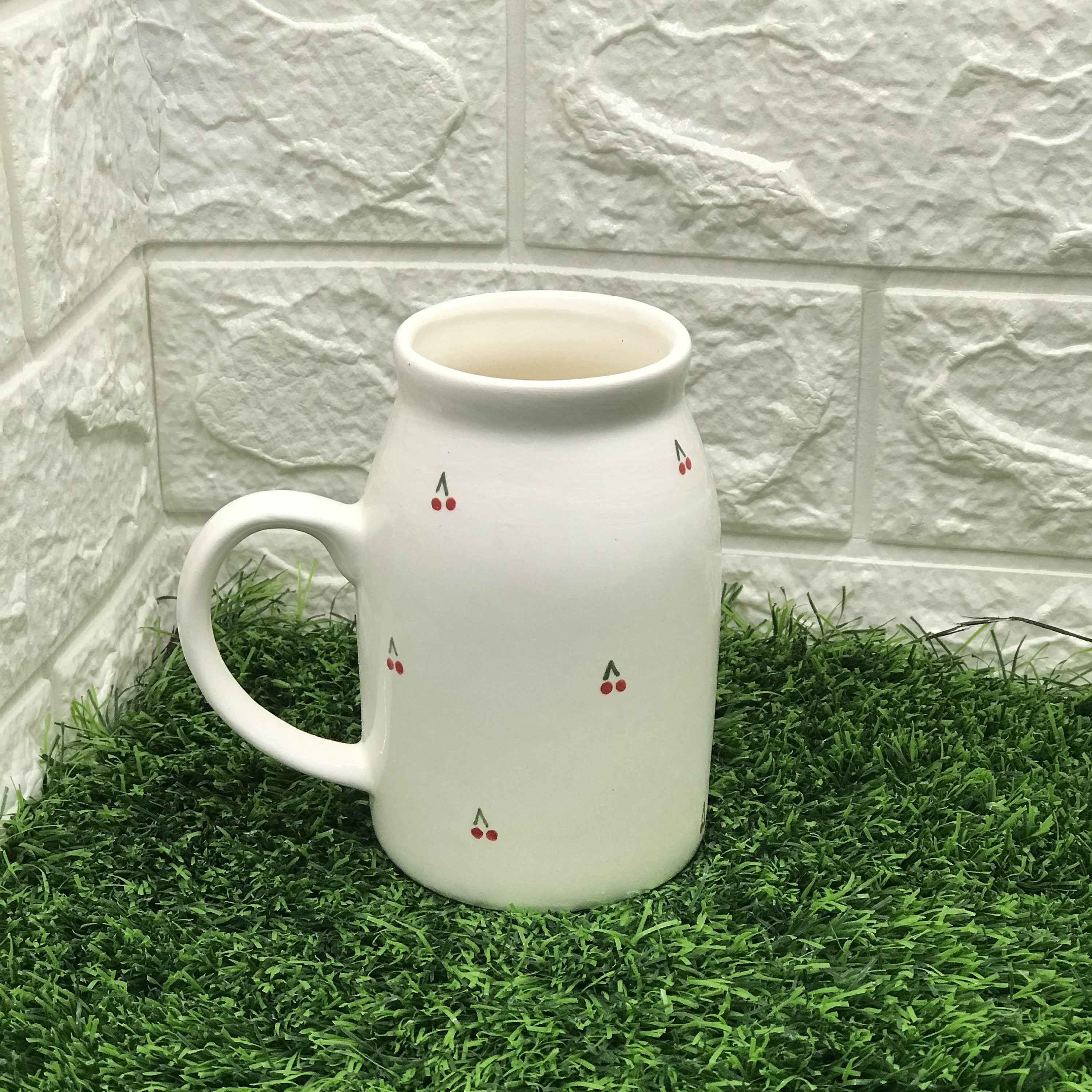 ماگ اسموتی طرح میوه سرامیکی یه کار خاص و شیک برای پذیرایی آبمیوه ونوشیدنی های گرم و سرد ارتفاع12ونیم و قطر بدنه 26 سانت 