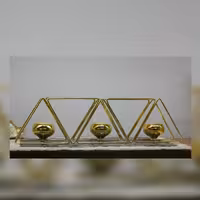 شمعدان سه شعله مدل اساطیر مخصوص کتابخانی