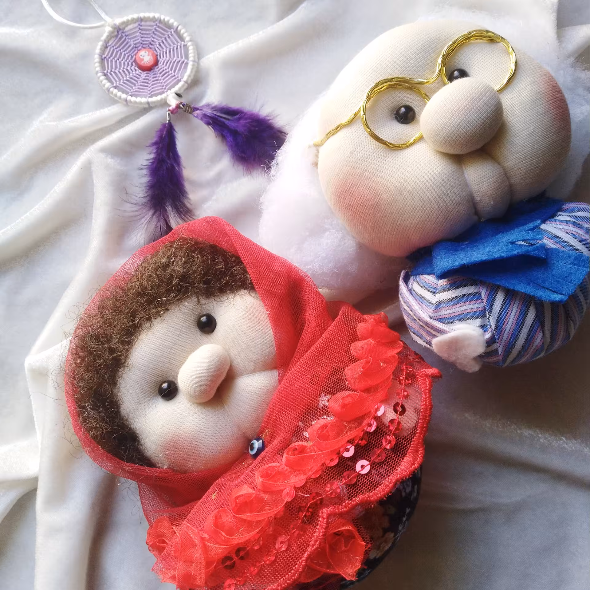 عروسک بقچه ای پیرمرد و‌پیرزن  مخصوص  یلدا  در رنگ و سایز دلخواهتون قابل سفارش است 