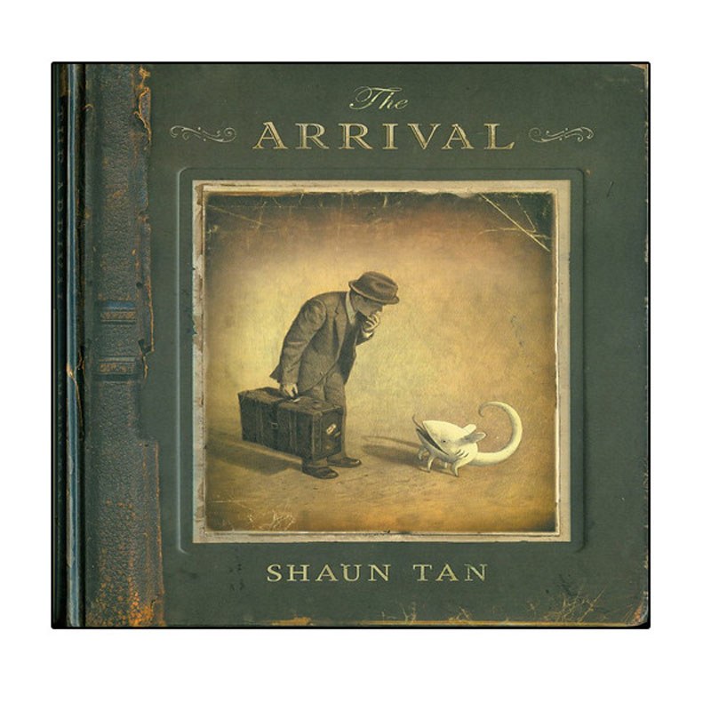 کتاب The Arrival اثر Shaun Tan انتشارات نبض دانش