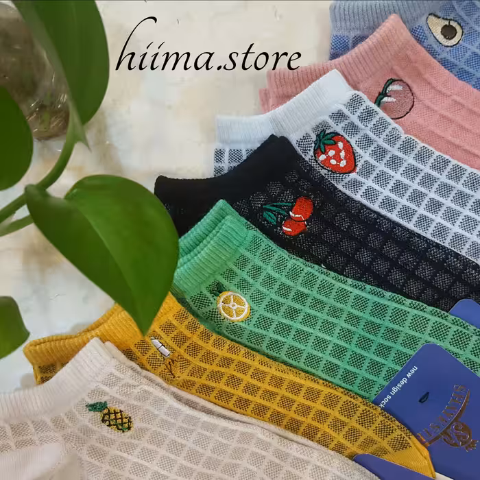 جوراب گلدوزی میوه ای چهارخونه