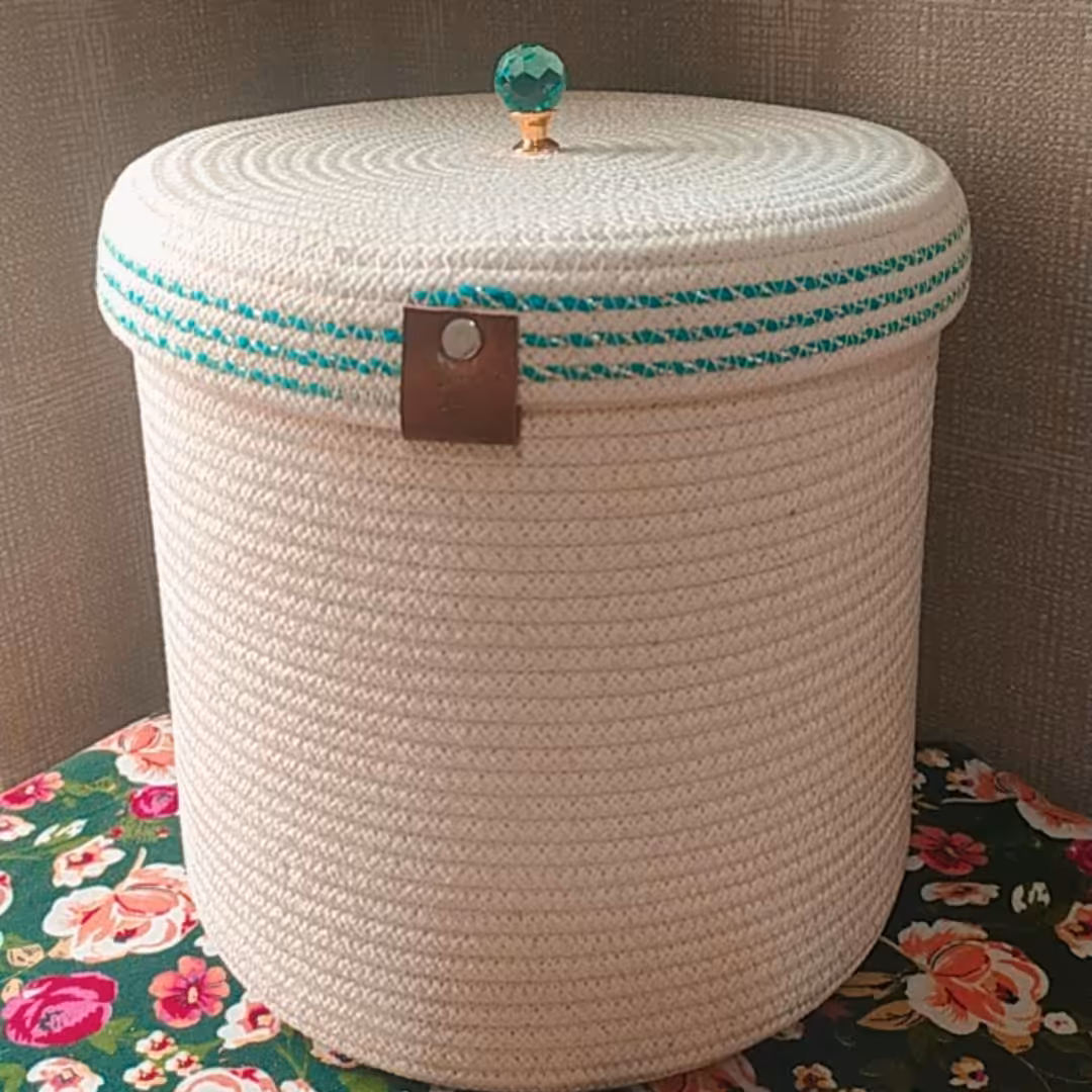 باکس استوانه ای دردار