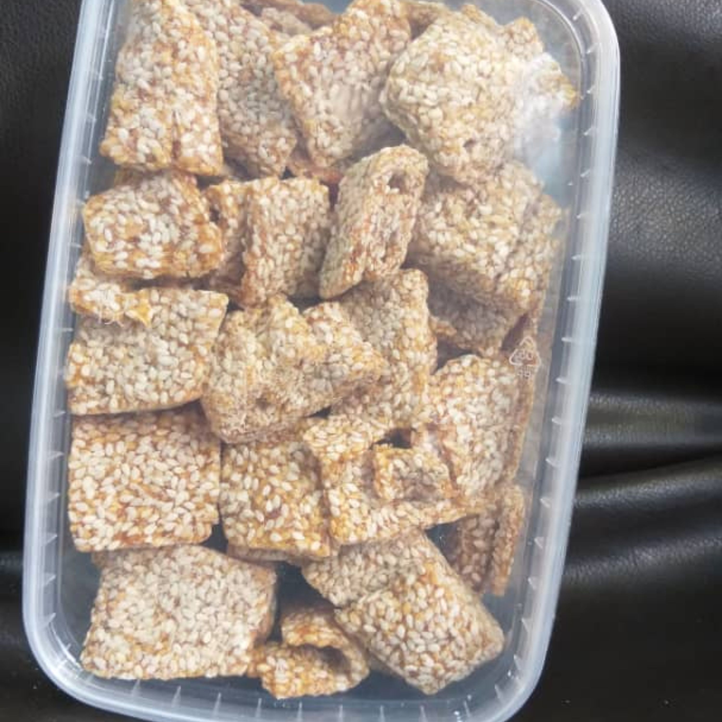 سوهان کنجد  عسلی