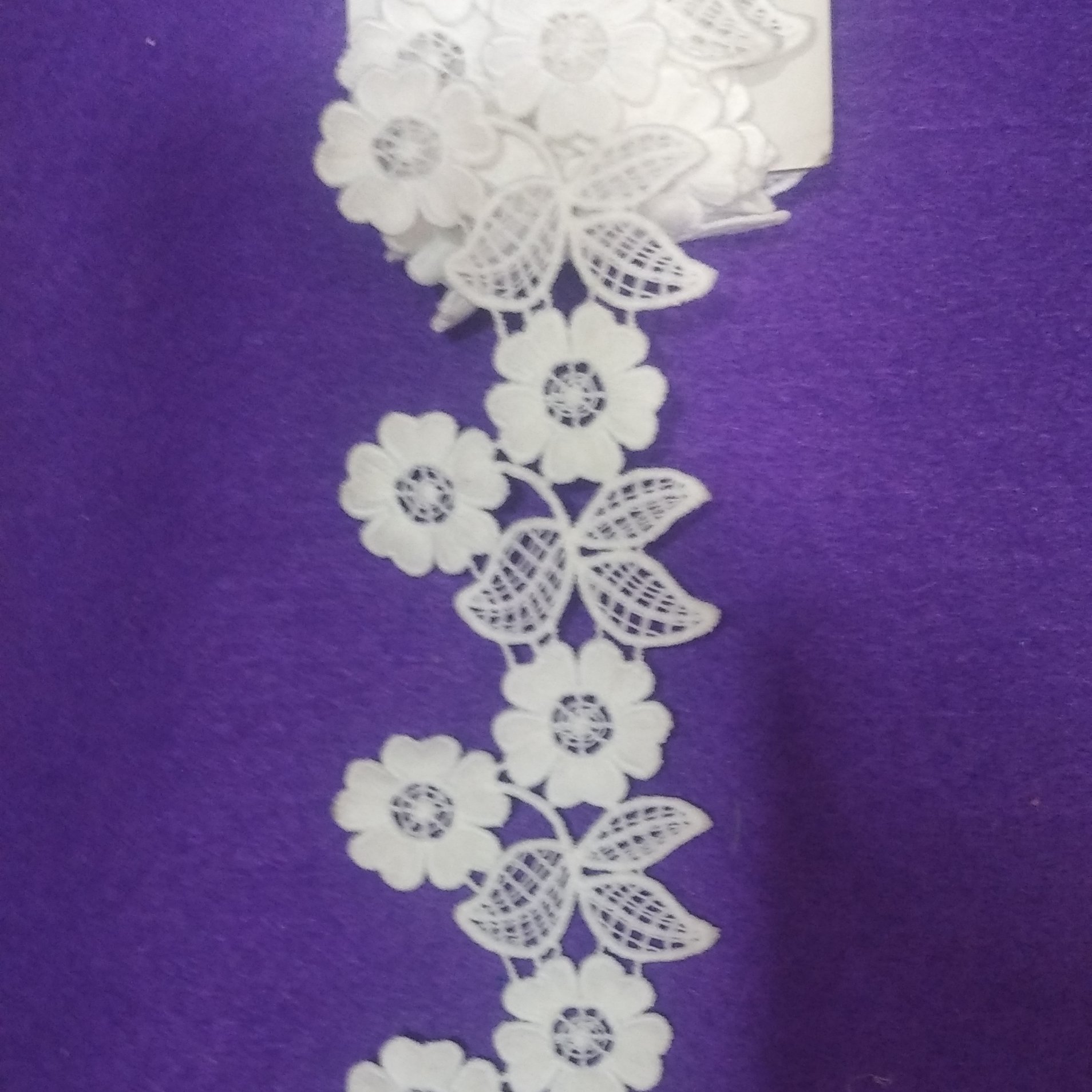 گل کنفی سفید 1 متر