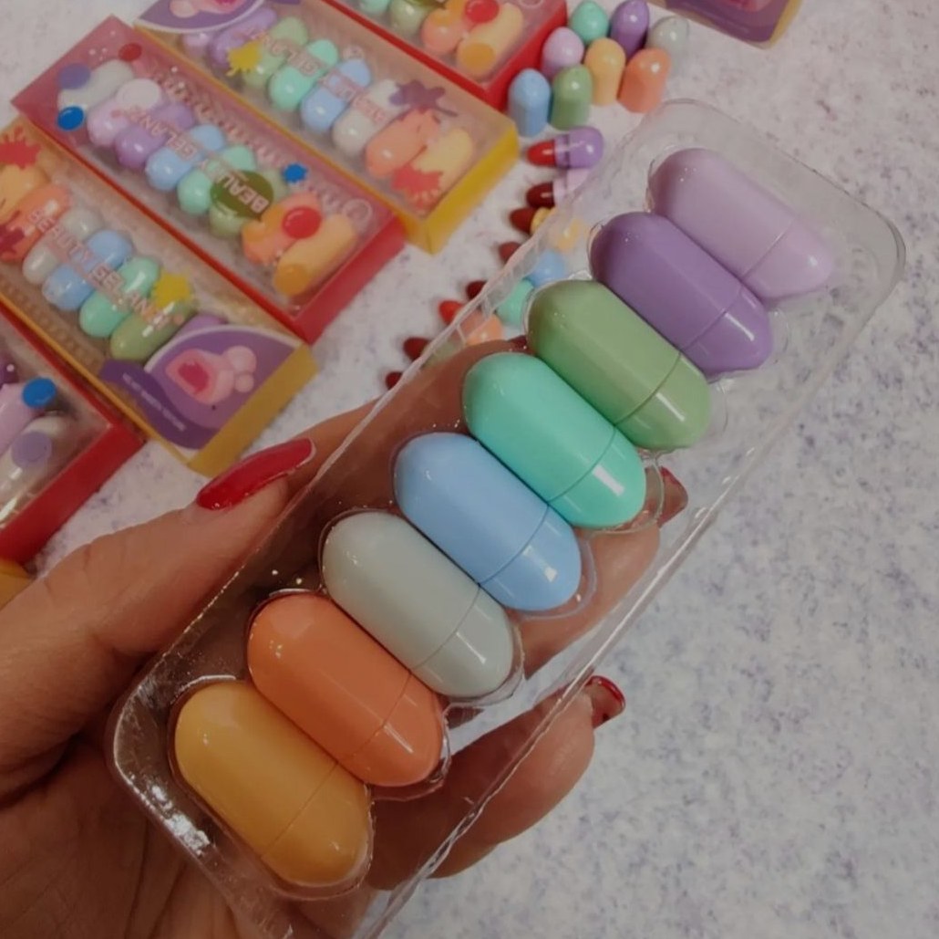 رژ لب فانتزی کپسولی