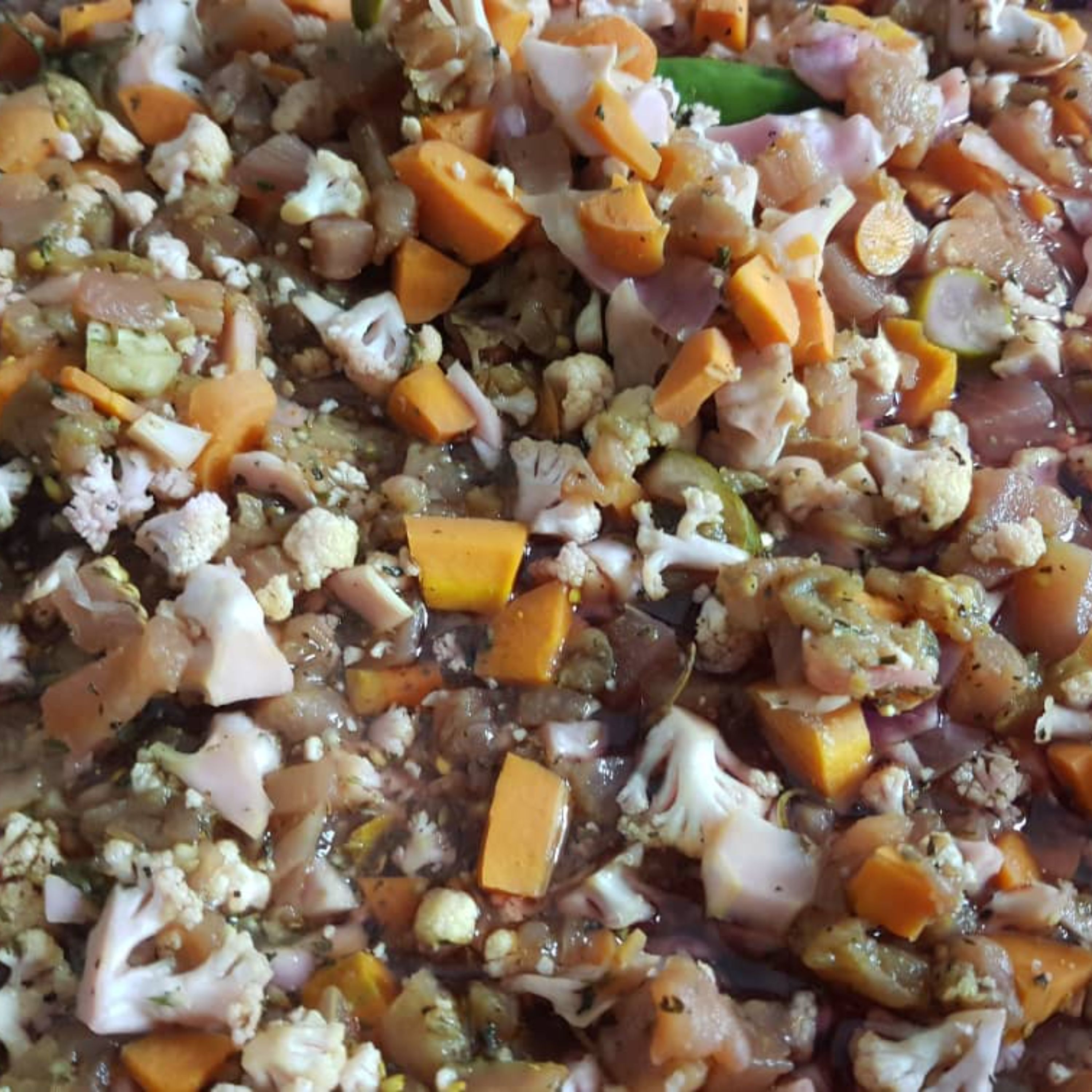 ترشی مخلوط هفت بیجار خانگی