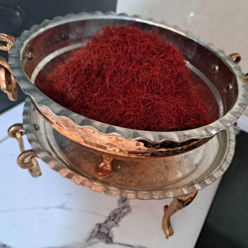 زعفران سوپر نگین اصل 1گرمی فروشگاه مهربانو پس کرایه