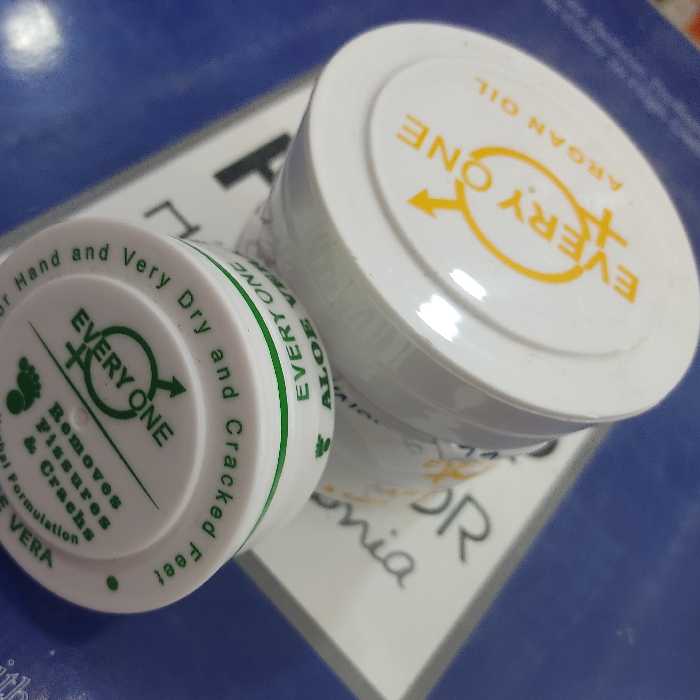 کرم نرم کننده اوری وان عطری وپوشش دهندگی بالا