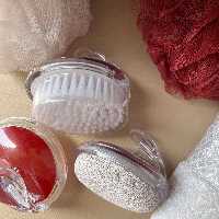 ست حمام سه تکه ماساژور سر براش بدن سنگ پا وارداتی قرمز