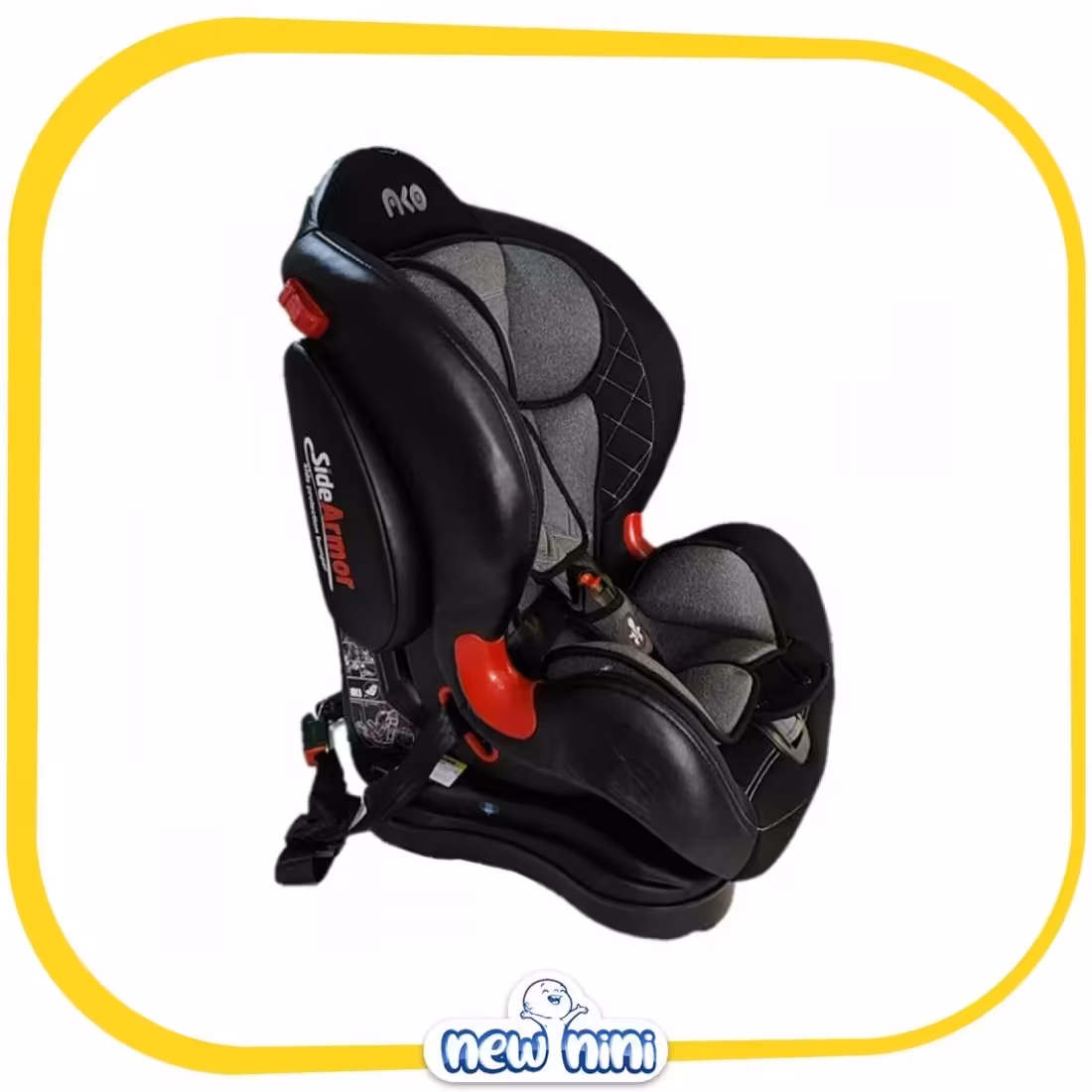 صندلی ماشین کودک آکوAKO