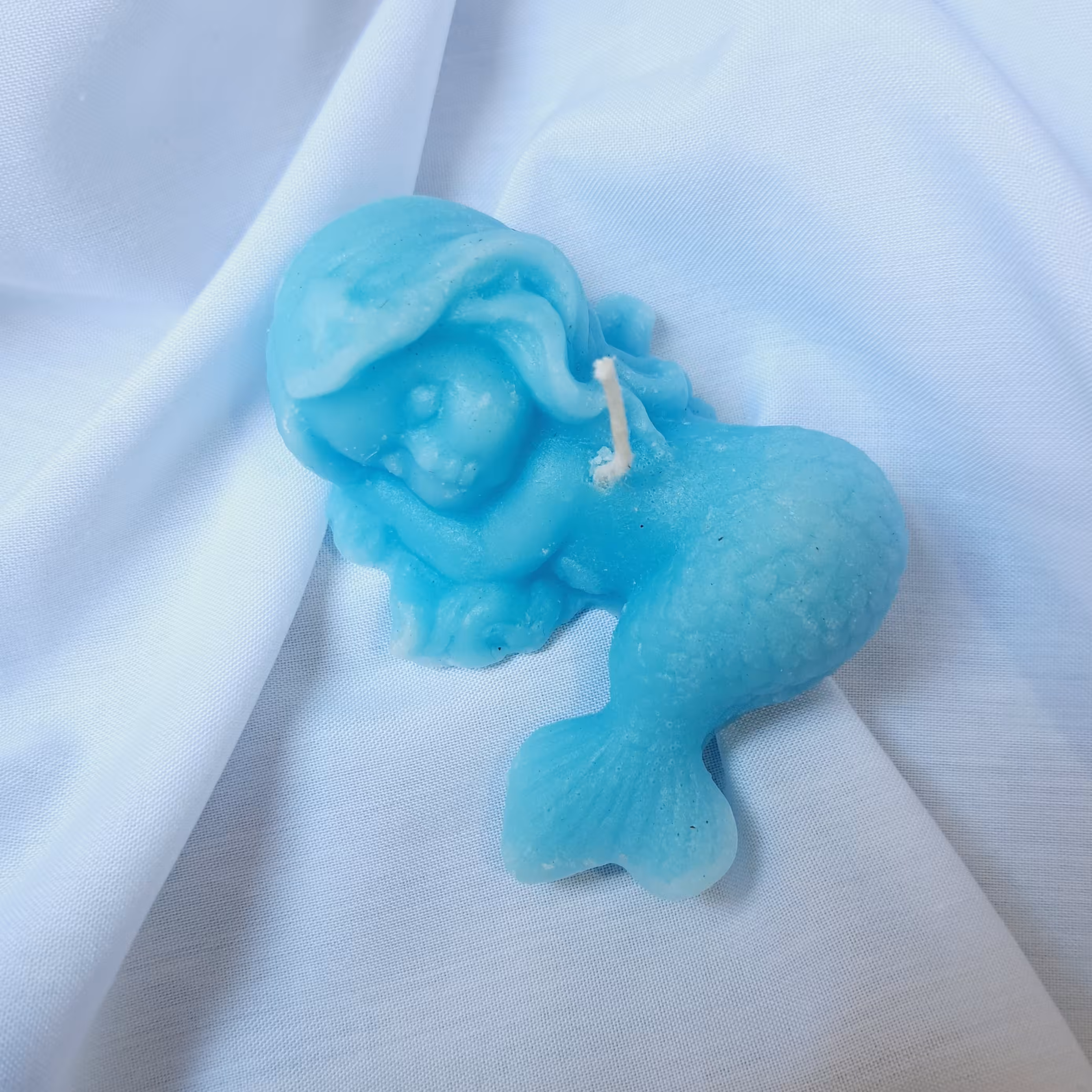 شمع زیبای پری دریایی قابل اجرا در هر رنگ با هر تعدادی دارای رایحه بدون دود مناسب گیفت و هدیه 