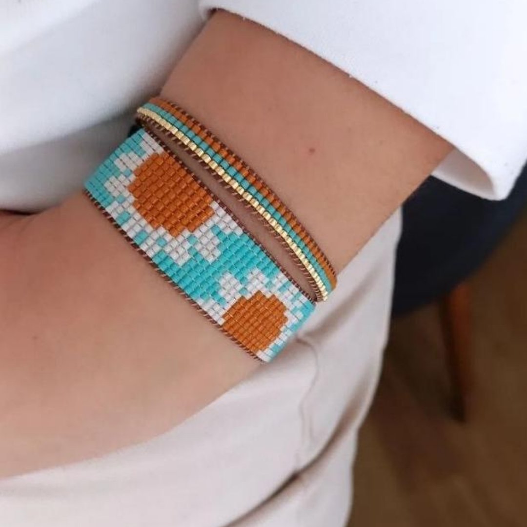 دستبند کد 15