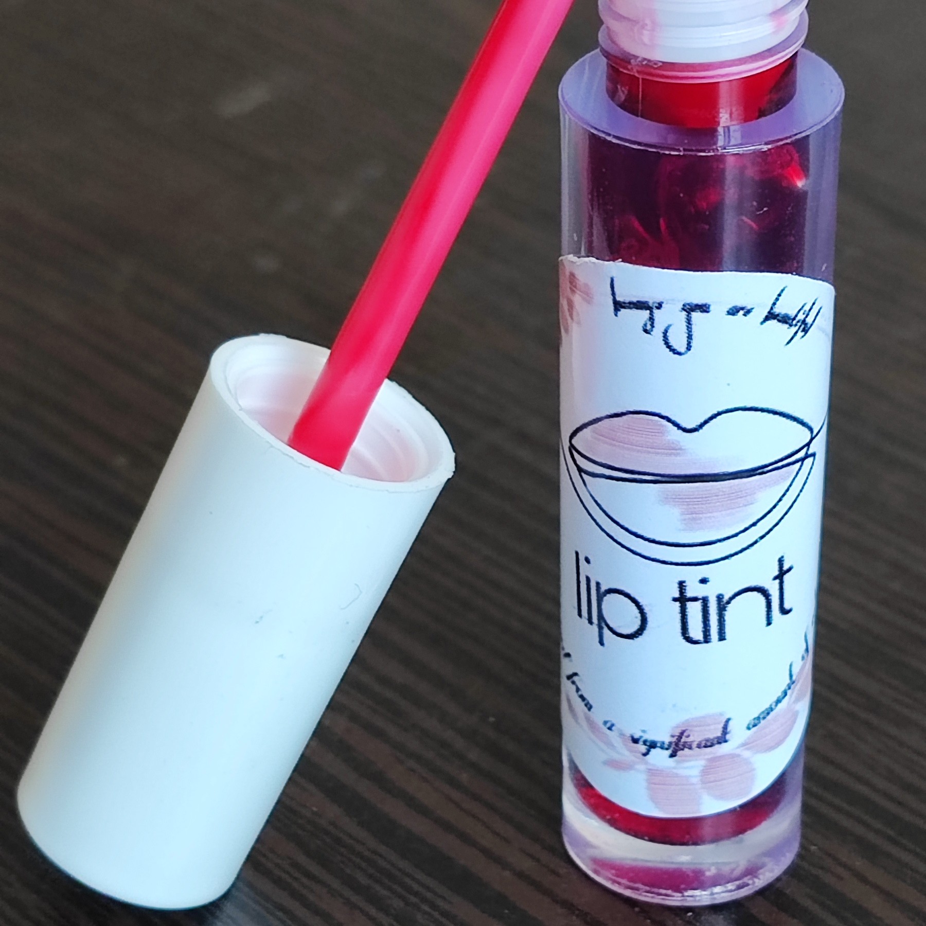 تینت لب آبرسان