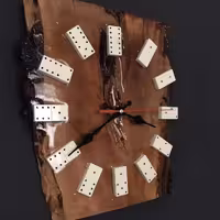 ساعت دیواری از جنس چوب گردو با دوام و زیبا در رنگهای متنوع