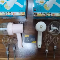 همزن و میکسر سه کاره ، کیفیت بسیار عالی ، داری همزن و خورد کن ، کیفیت عالی 